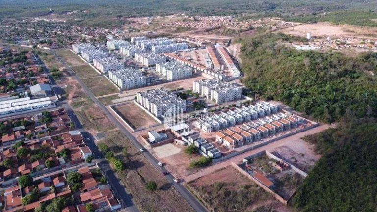Imagem Casa duplex em construção, 2 dormitórios à venda por R$ 166.200,00 - Condomínio RESERVA DO LESTE 3 - Vale do Gavião - Teresina/PI