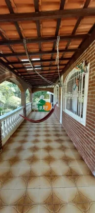 Imagem Chácara para Venda em São Roque, Planalto Verde, 3 dormitórios, 1 suíte, 1 banheiro, 2 vagas
