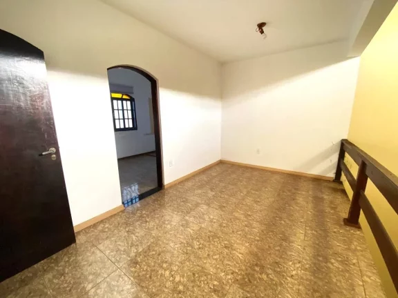 Imagem Linda casa à venda no bairro Canto do Morro- Iguape/SP