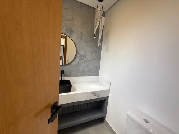 Imagem Casa Semi Mobiliada à Venda com Piscina e Suíte Nova Jaguarí