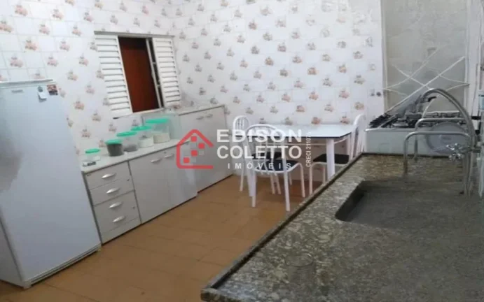 Imagem Pronto para Morar - Casa a venda em charmosa vila no centro de Piracicaba!!!