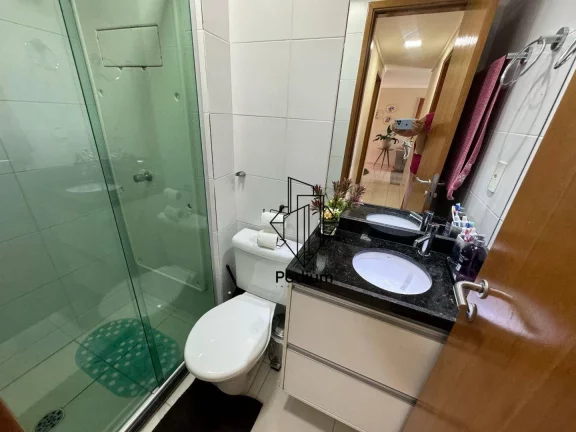 Imagem Apartamento com projetados varanda/sacada nas proximidades do Bessa shopping e a 570m da praia do Bessa/Jardim Oceania -AP2779.