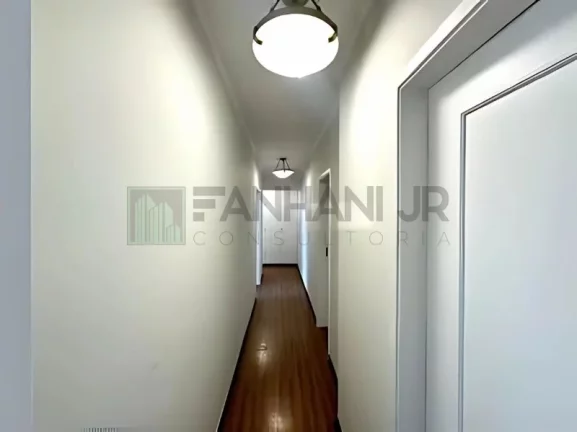 Imagem Apartamento para modernização no Jardim Paulista: 3 Quartos, 1 Suíte, 3 Salas, 3 Banheiros, 2 Vagas, 210m². Venha Conhecer!