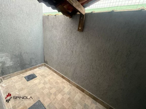 Imagem Sobrado com 2 dormitórios à venda, 51 m² por R$ 300.000,00 - Maracanã - Praia Grande/SP