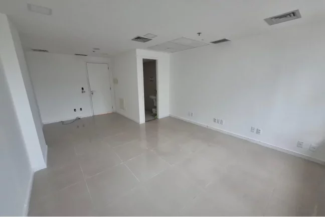 Imagem Sala Comercial no Centro Empresarial Metropolitano com 25,73m2