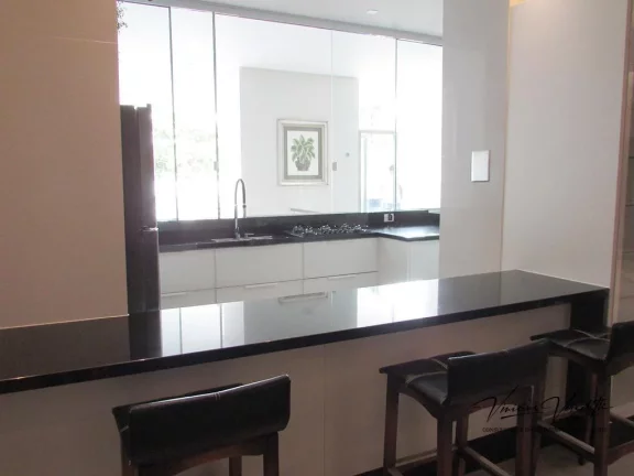 Imagem Frente ao Mar para Venda em Balneário Camboriú / SC no bairro Centro