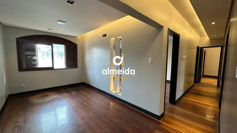 Imagem Casa 3 dormitórios à venda Nossa Senhora de Lourdes Santa Maria/RS