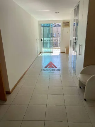 Imagem Cobertura, 3 quartos, 3 suítes, 2 vagas à venda, 216 m²