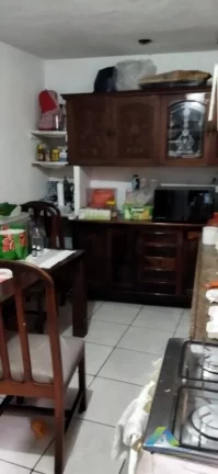Imagem Casa 190M², 3 dormitórios, 1 suíte, 2 vagas ótima localização e valor !!!