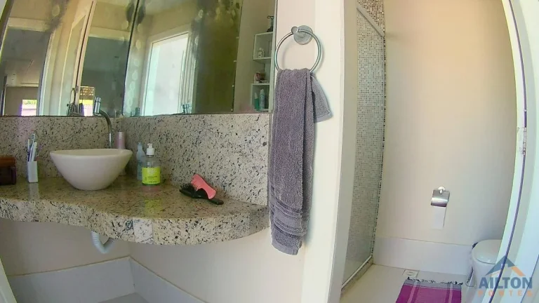 Imagem Casa Duplex com 3 Suítes à Venda em Praia de Santa Mônica - Guarapari/ES