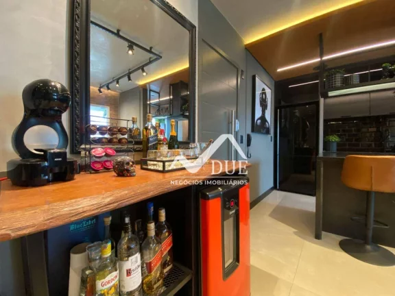 Imagem Apartamento com 2 dormitórios à venda, 75 m² por R$ 1.350.000,00 - Gonzaga - Santos/SP