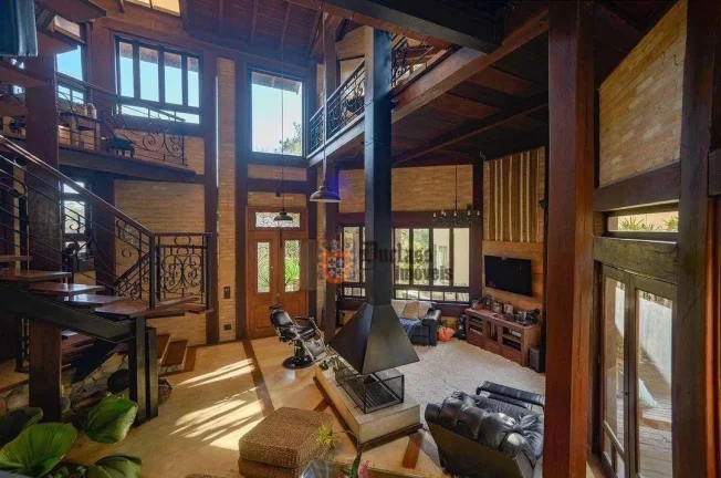 Imagem Sobrado com 3 suítes à venda, 550 m² por R$ 5.500.000 - Morada dos Pássaros - Barueri/SP