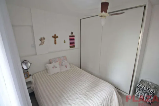 Imagem Apartamento com 2 quartos de Temporada, Centro - Balneário Camboriú