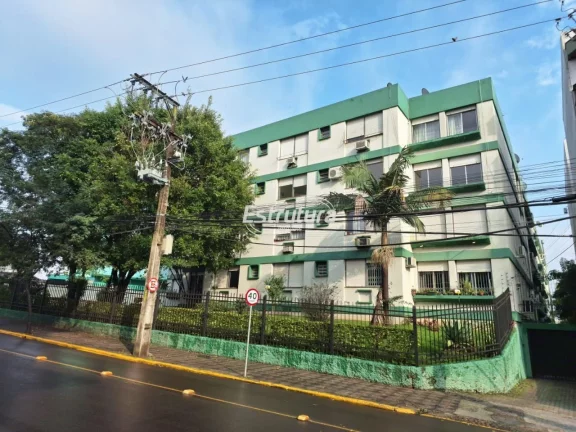 Imagem Apartamento de 3 dormitórios, mais dependência, no centro.