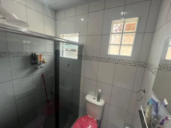 Imagem Espaçosa Casa com Edícula 3 Quartos no Maracanã, Praia Grande