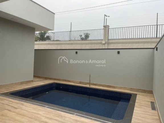 Imagem Maravilhosa casa térrea, acabamento de primeira, com 4 suítes todas com armários e ar condicionad...