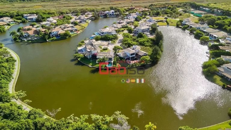 Imagem Exclusividade e Sofisticação em Búzios – Casa de 4 Suítes à Venda no Condomínio Jardim do Lago