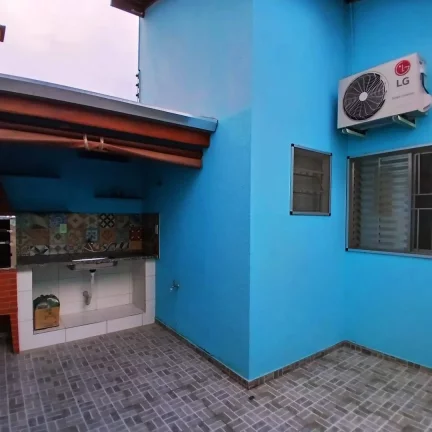 Imagem Casa com 2 quartos sendo 1 suíte no Mombaça Pinda