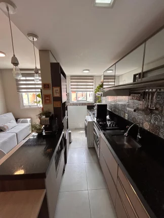 Imagem Lindo Apartamento Totalmente Mobiliado em localização excelente de Novo Hamburgo
