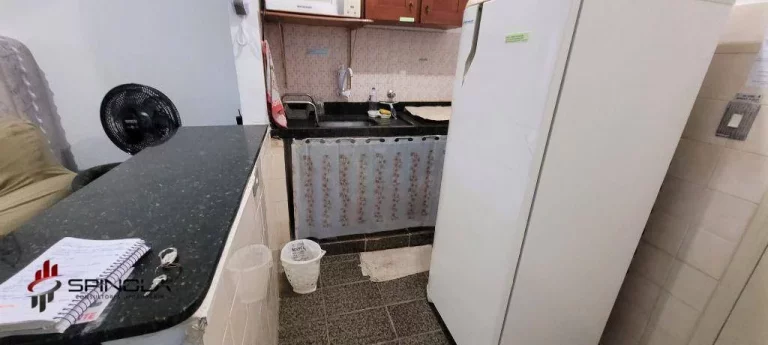 Imagem Kitnet com 1 dormitório à venda, 32 m² por R$ 195.000,00 - Mirim - Praia Grande/SP