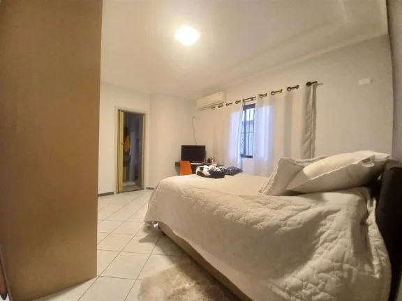 Imagem CASA COM 155.43 m² - GUILHERMINA - PRAIA GRANDE SP