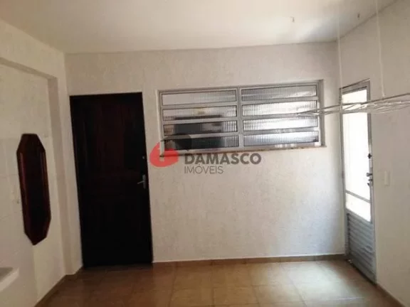 Imagem Sobrado à venda 3 Quartos, 1 Suite, 2 Vagas, Santa Terezinha, São Bernardo do Campo - SP