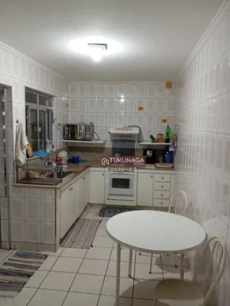 Imagem Sobrado com 3 dormitórios para alugar, 170 m² por R$ 5.102,00/mês - Vila Endres - Guarulhos/SP