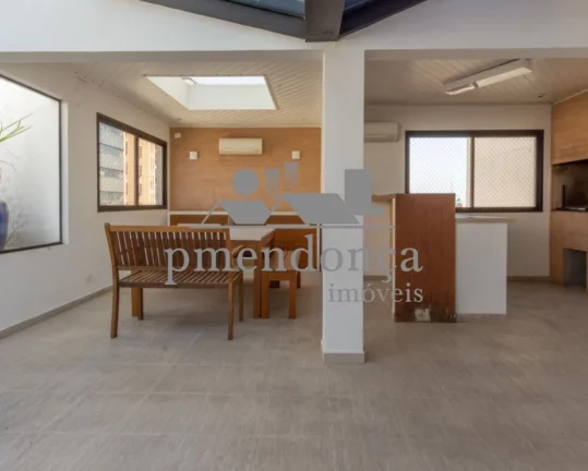 Imagem Cobertura Duplex com 260m² em ótimo estado de conservação a venda nas Perdizes.