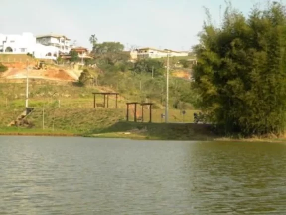 Imagem MIRANTE-LOTE EM ACLIVE SUAVE COM VISTA PERENE PARA A SERRA