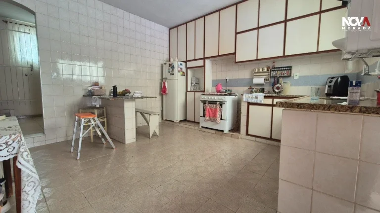 Imagem Se você busca espaço, localização e versatilidade, esta é uma oportunidade rara. Localizada na ...