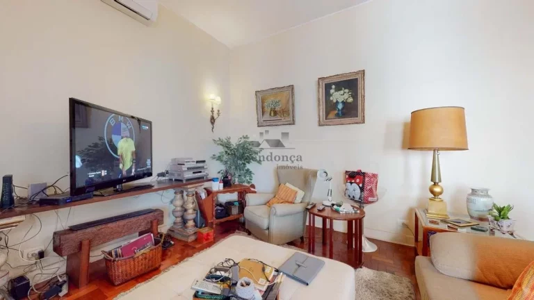 Imagem Apartamento à venda na Conselheiro Brotero com 4 quartos sendo 1 suite e 1 vaga, 197m²
