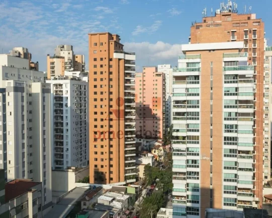 Imagem Apartamento em ótima localização, piso de madeira. Living para 2 ambientes, lavabo, 3 dormitório...