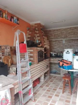 Imagem Sobrado com 5 dormitórios à venda, 241 m² por R$ 650.000,00 - Cidade Kemel - Poá/SP