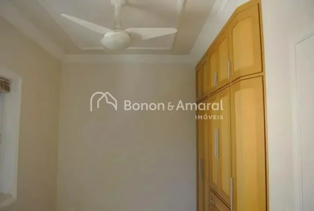 Imagem Casa para locação - Conforto e Espaço em Condomínio

Com 740 m² de terreno e 450 m² de constru...