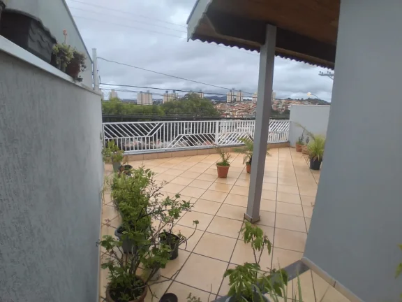 Imagem Casa à venda - Áre útil 210 m2 com 3 dormitórios sendo 1 suíte - 2 vagas - Bairro Cidade Jardim - Ju