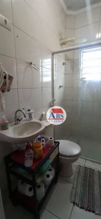 Imagem Casa Sobreposta Alta 3 dormitórios à venda, 89 m² por R$ 330.000 - Jardim Casqueiro - Cubatão/SP