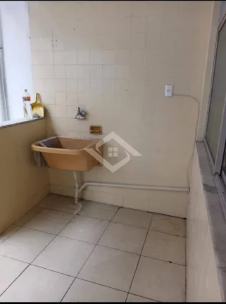 Imagem Casa Duplex de 4 Quartos para locação no Bairro São Francisco, Niterói