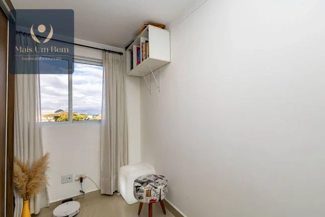 Imagem Apartamento com 2 quartos, sacada com churrasqueira e sacada na suíte à venda por R$ 589.000 - Novo Mundo - Curitiba/PR
