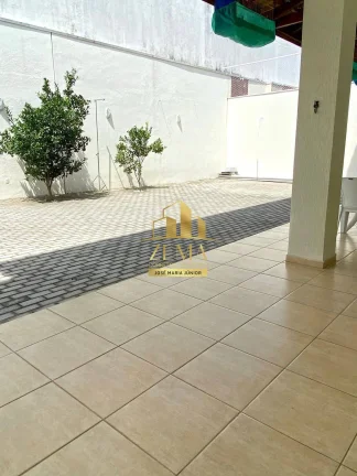 Imagem Sobrado Amplo, 04 Sts, excelente configuração e acabamentos, vila oliveira.
