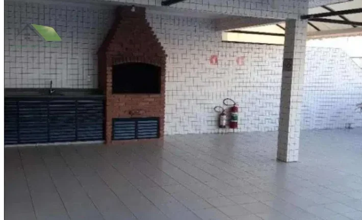 Imagem APARTAMENTO MOBILIADO Á VENDA, COM 2 QUARTOS, 84,00m2 - PÉ NA AREIA - VISTA PARA O MAR - PRAIA GRANDE/SP