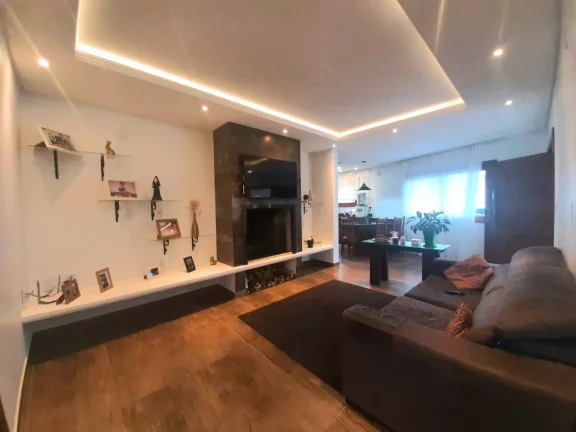 Imagem Casa dos Sonhos no Jardim Panorâmico, Garopaba-SC: Conforto, Sofisticação e Segurança!