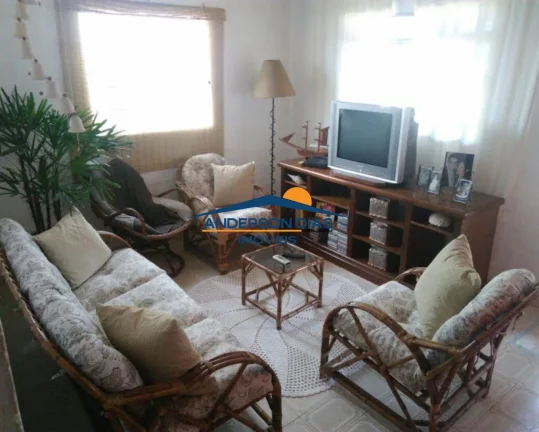 Imagem Casa com 3 dormitórios à venda, 300 m² por R$ 415.000 - Jd. Rio Santos - Caraguatatuba/SP