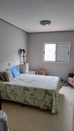 Imagem Sobrado 223 m² 3 Dormitorios sendo 3 Suites 4 vagas Aceita Imovel Menor