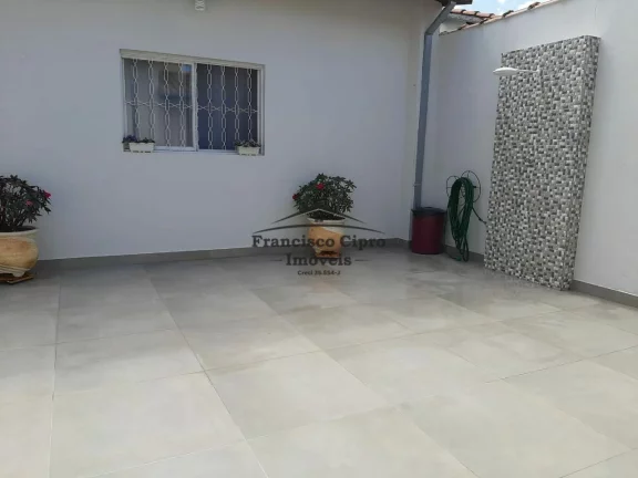 Imagem Casa à venda no bairro Carangola - Pindamonhangaba/SP