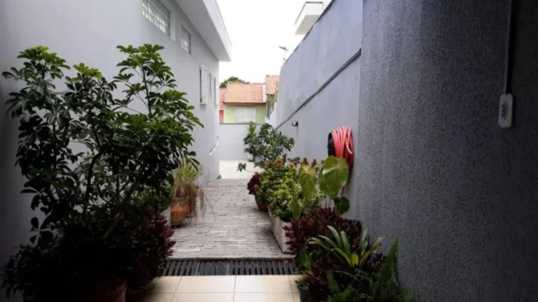 Imagem Casa para Venda por R$1.600.000,00 com 250m², 3 dormitórios, 1 suite e 3 vagas - Ponte rasa, São paulo / SP - Cód. BDI35581
