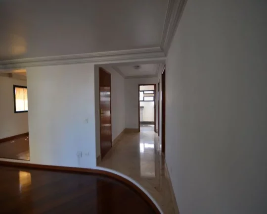 Imagem Apartamento à venda em Perdizes com 4 quartos sendo 2 suítes e 3 vagas, 213m2