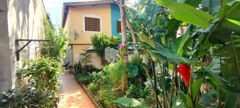 SOBRADO COM 250 M², 3 DORMS (1 SUÍTE), ARMÁRIOS NA COZINHA E NOS DORMS, EDÍCULA REFORMADA COM BANHEIRO E VGA PARA 2 CARROS, BROOKLIN, SÃO PAULO, SP