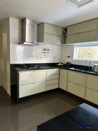 Imagem VENDO CASA DE ALTO PADRÃO - SIM