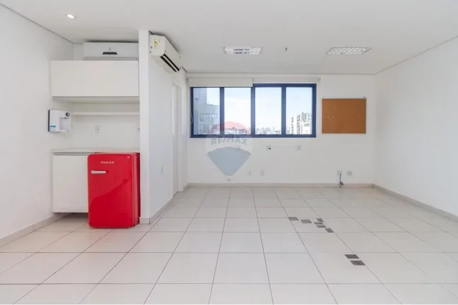 Imagem "Oportunidade Única: Sala Comercial em SP"