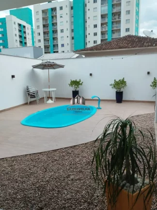 Imagem CASA RESIDENCIAL em BARRA VELHA - SC, Centro